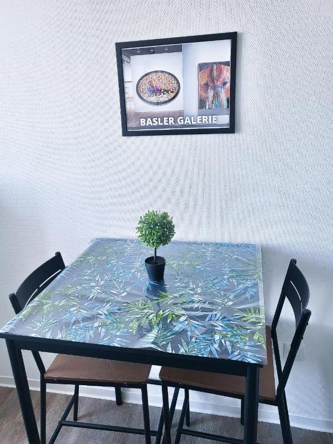 La Mascotte Apartment แซ็ง-ลุยส์ ภายนอก รูปภาพ