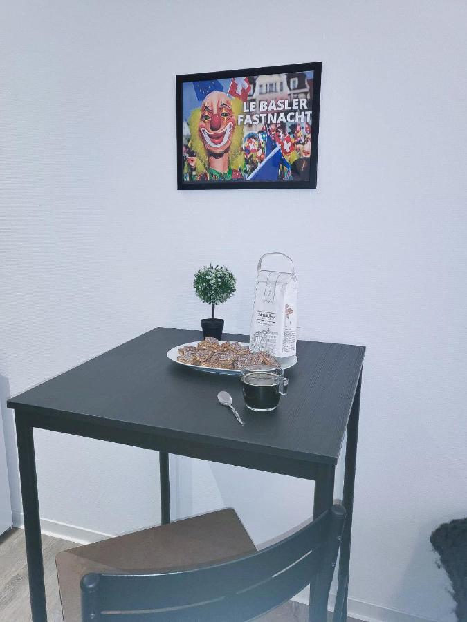 La Mascotte Apartment แซ็ง-ลุยส์ ภายนอก รูปภาพ